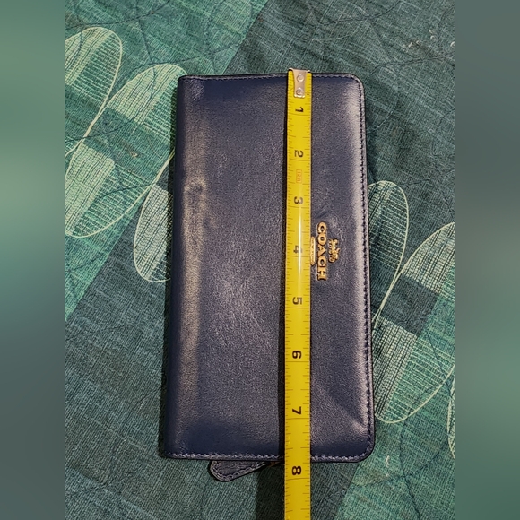Coach blue wallet preowned see pictures - Picture 14 of 16